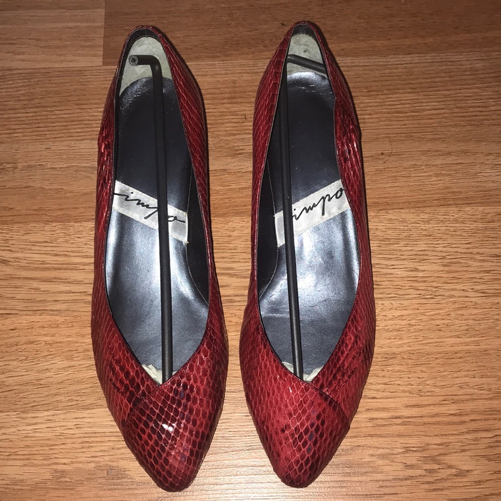 these are heels. they are like a snake material